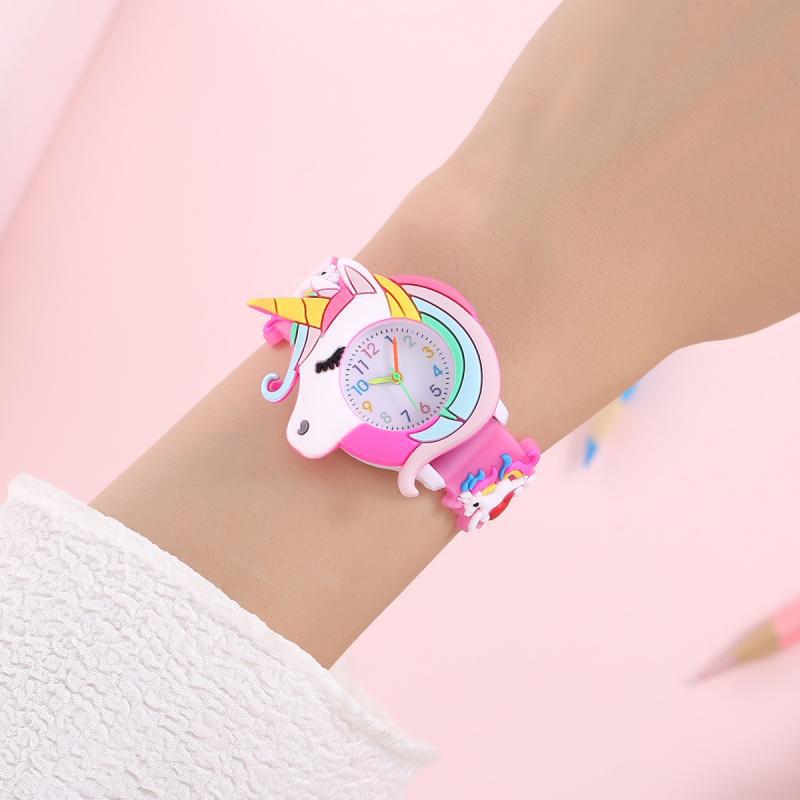 新しいレインボークラウドプリントシリコンバンド子供用腕時計  - Silicone Watch Band 22Mm のレビューと価格