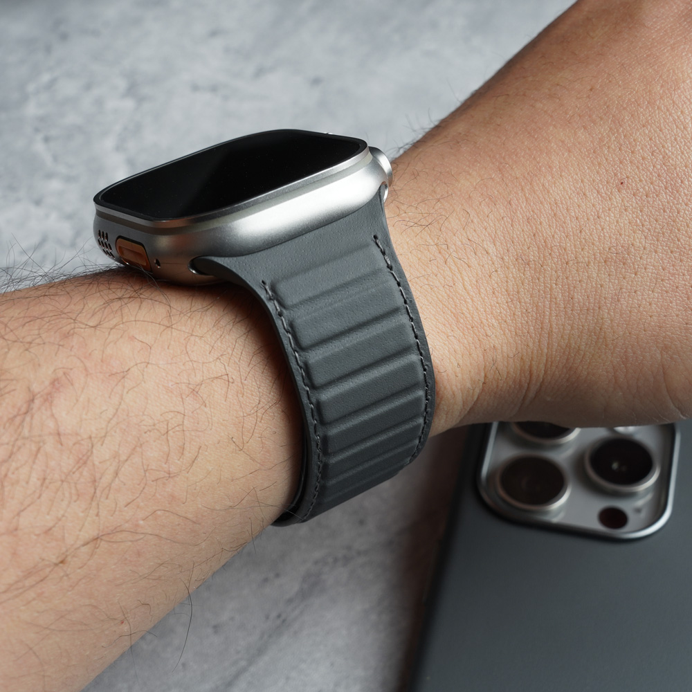 磁気ナッパ本ストラップ Apple Watch ウルトラ 2 - Suede Strap Watch のレビューと価格